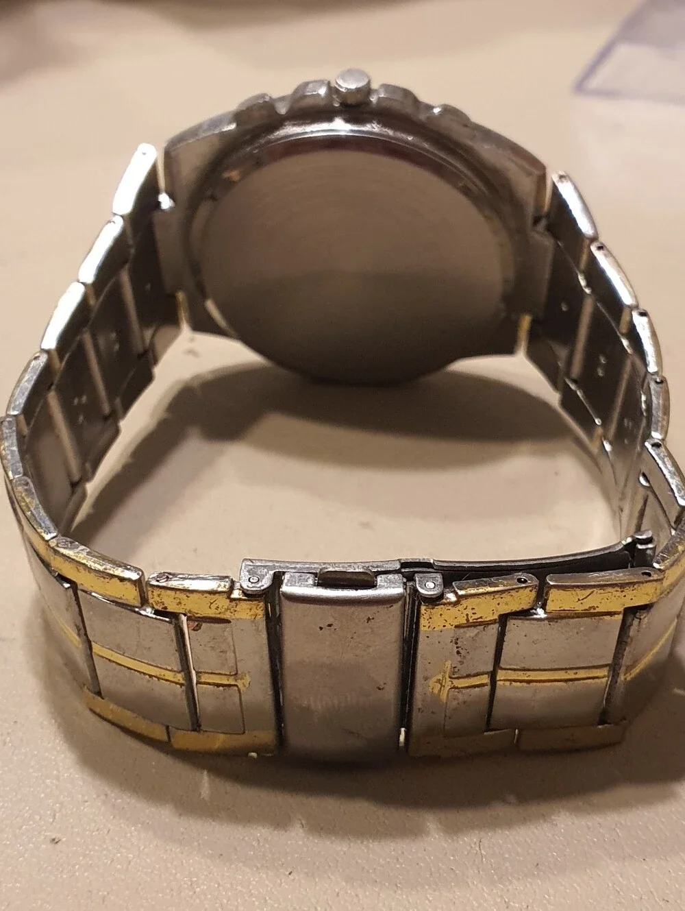 10/$20 Rosra Quartz Silver/Goldtone Stainless Steel Men's Watch